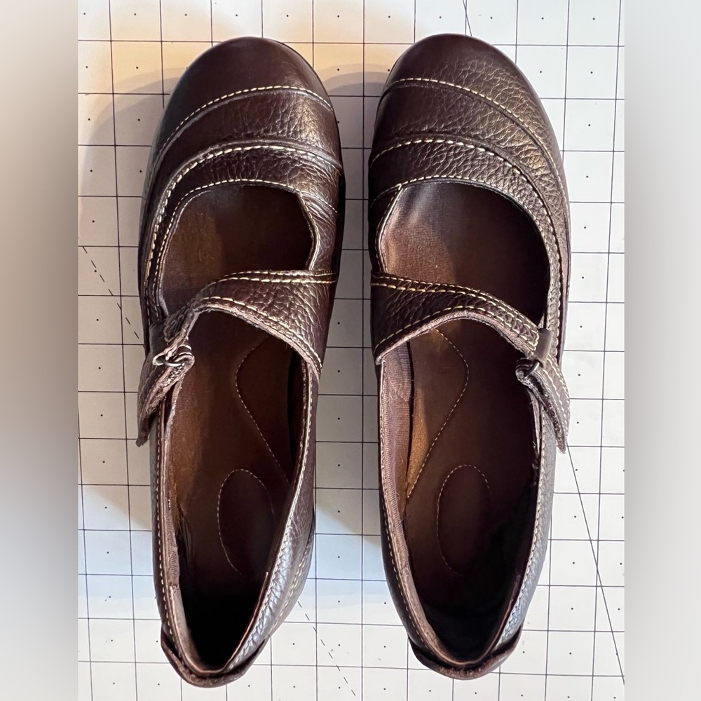 Clarks ASHLAND Brown Mary Jane Flats